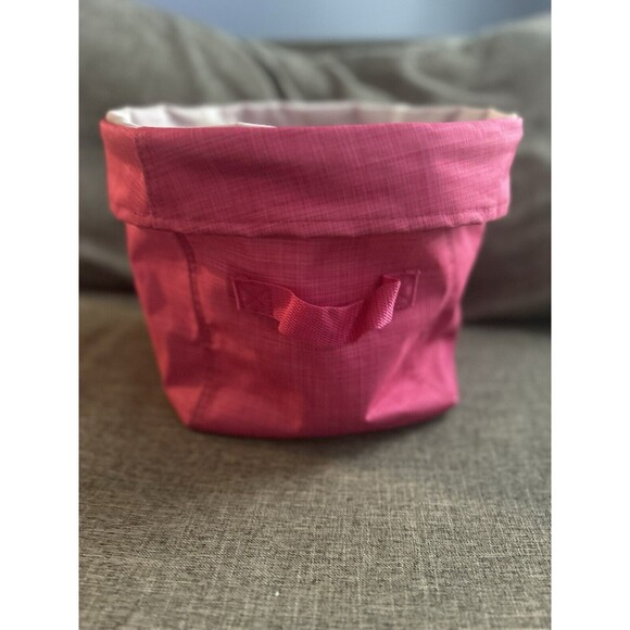 Thirty One Round Pop Up Bin Organizer In Pink Crosshatch 9.5x7.5 Inches - Picture 3 of 7